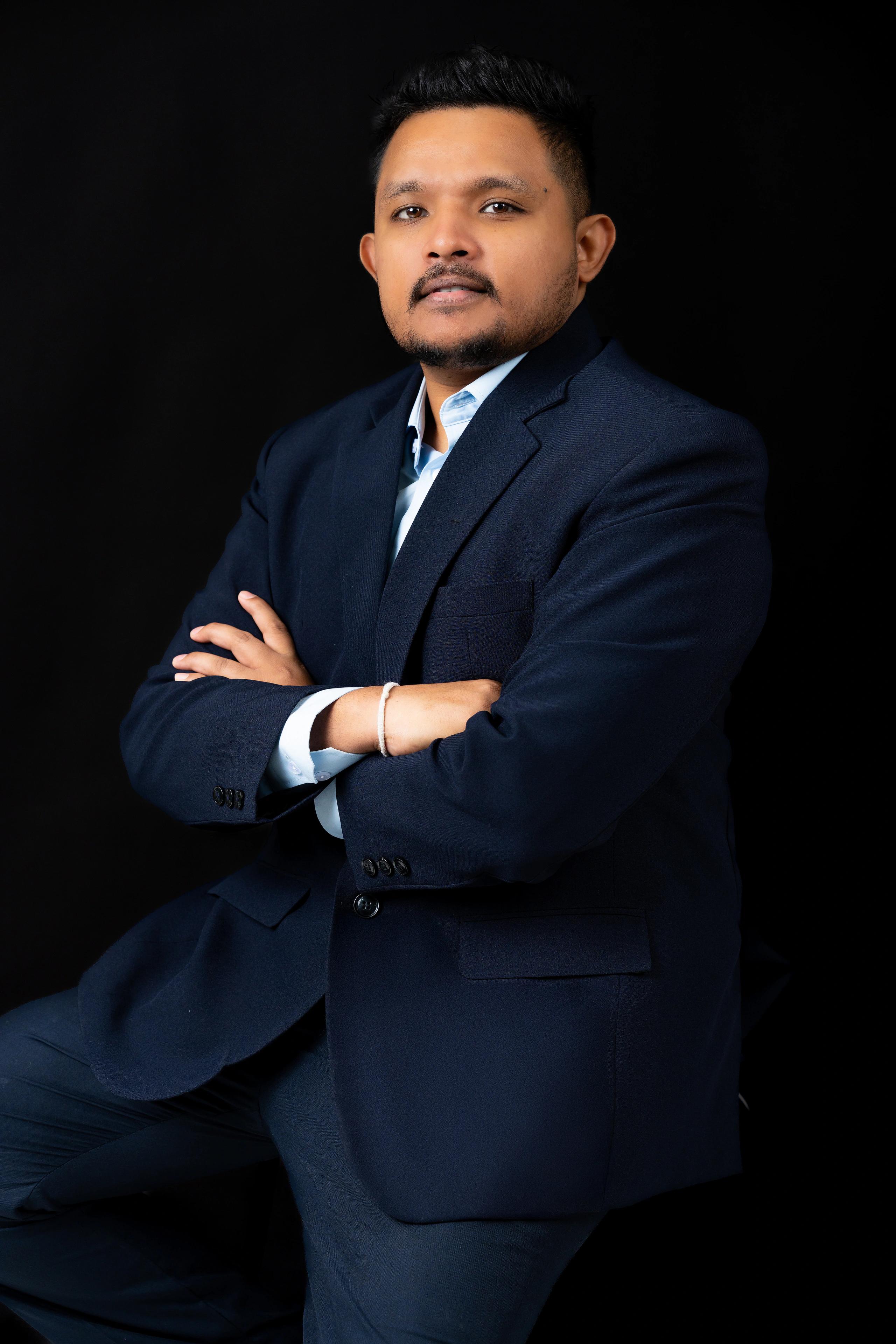 Professional Portraits — photograph 7 by UrbanBooth